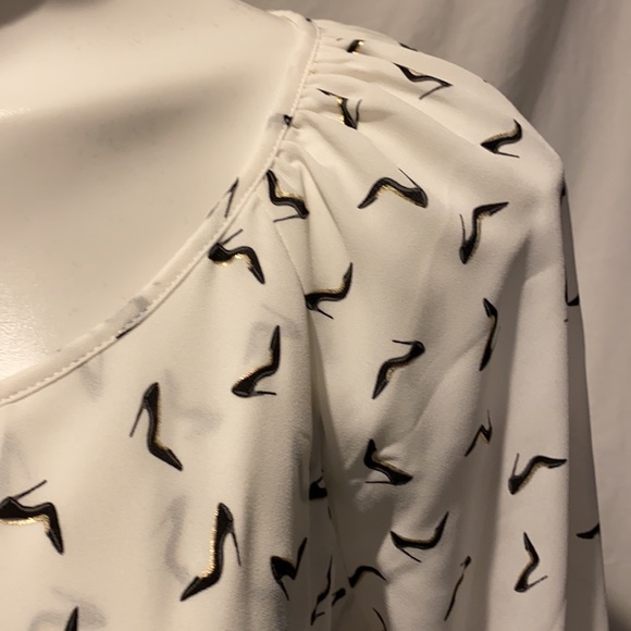 Ron & Ali layered front blouse - Picture 3 of 7